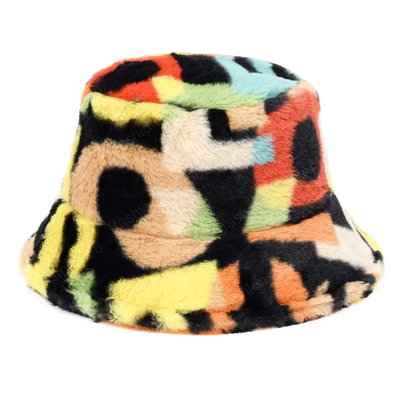 Nouveau extérieur multicolore arc-en-ciel fausse fourrure hiver seau chapeaux femmes fille lettre motif pêcheur chapeau doux chaud dame panama Gorros