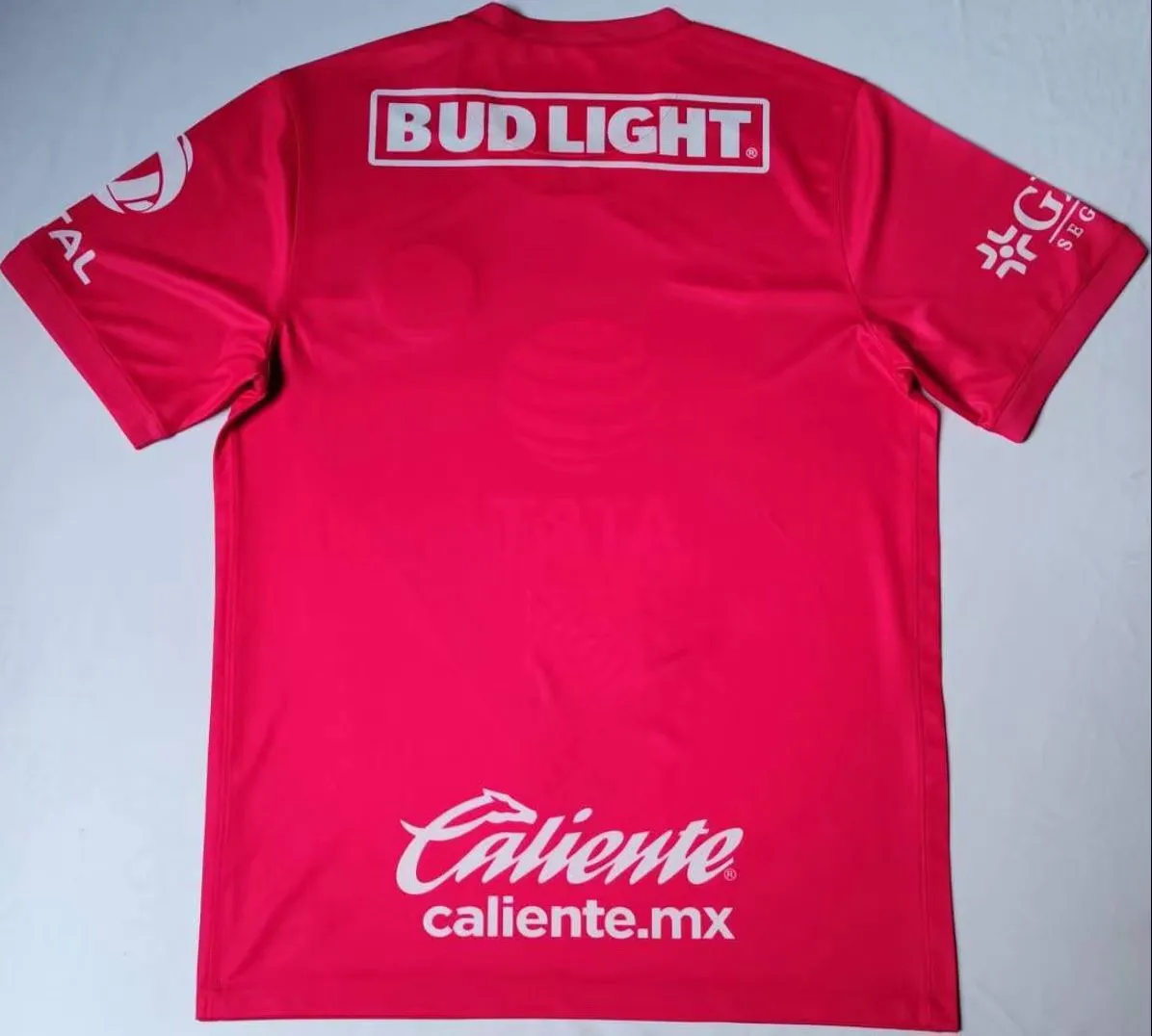 Club america best sale pink jersey