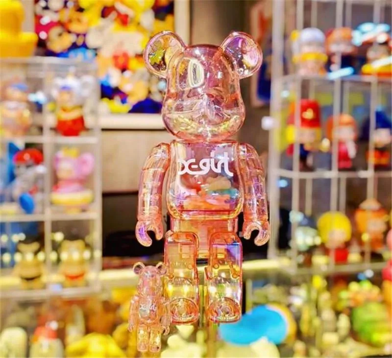 CHAUDE 400% 28CM Bearbrick L'ABS X-Girl Mode ours Chiaki chiffres Jouet Pour Les Collectionneurs Bearbrick Art Travail modèle décoration jouets cadeau