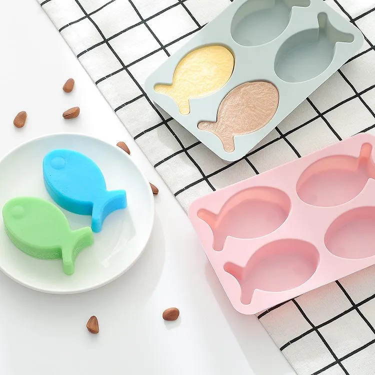 Cakes Tools Silica Gel Rice Cake Baking Mold 4 With Lovely Fish Hand Soap Chocolate Mold Ice Box