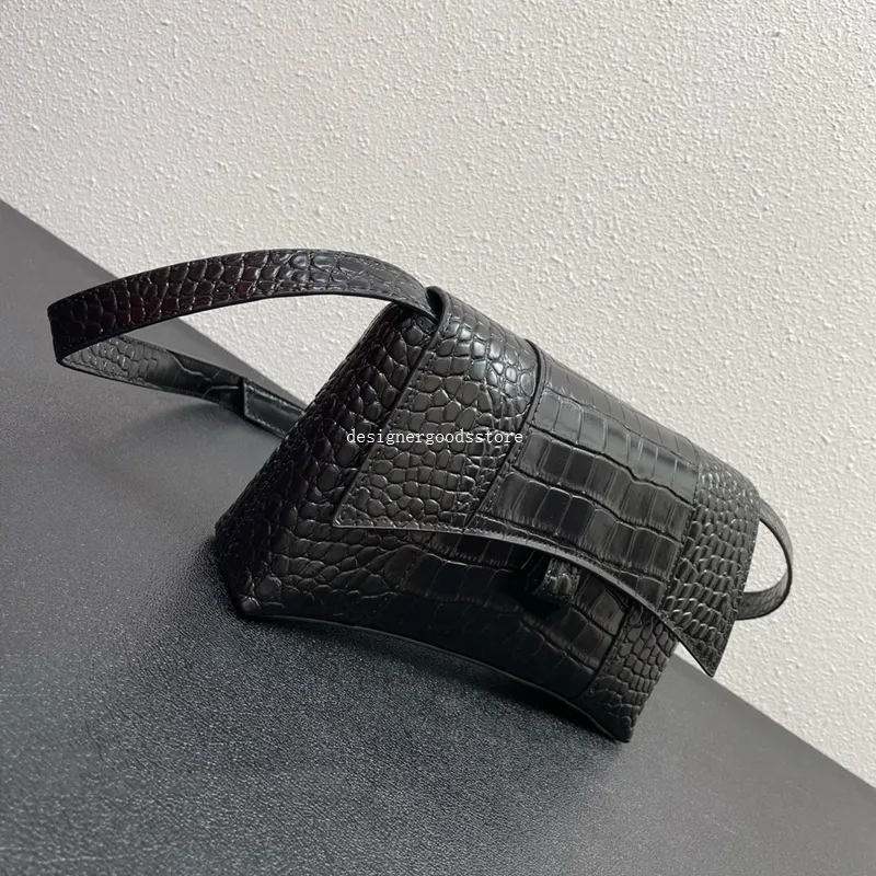 Shoulder Bag Designer Bags Handbags Leather Baguette Half Moon