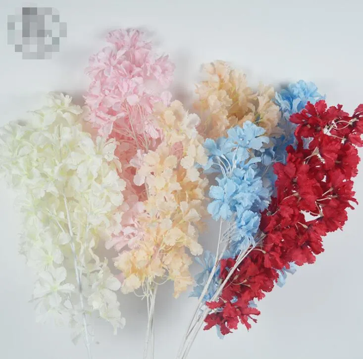 Simulering dekorativa blommor flytande snö körsbär blomma kryptera päron persika gren bröllop hall tak dekoration falska blomma rekvisita