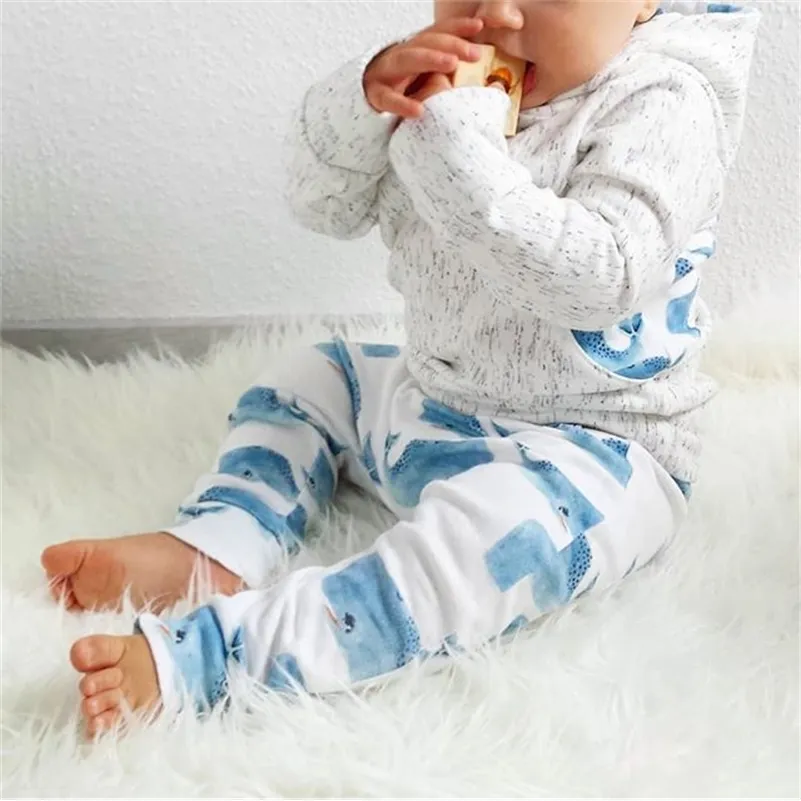 Новорожденный девочка мальчик 0- зимняя одежда теплые толстовки Топы + китовные штаны наряды LJ201221