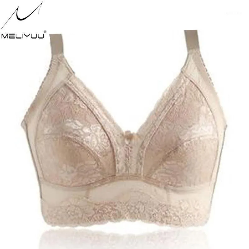 Pełny kubek damski Plus Size Bras Nie wyściełany Bawełniana Brassiere Niesyzowane Koronki Bralette Bezprzewodowe Minimalizator Bras Lingerie BH1