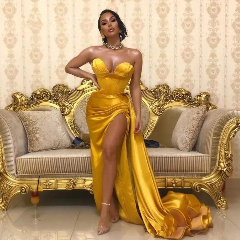 Robe de soirée de forme sirène en satin jaune doré, tenue de soirée longue fendue, froncée, avec traîne formelle, pour filles noires, 2022