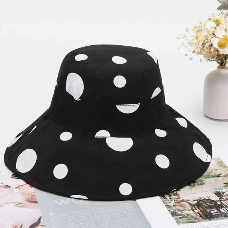 Emmer hoeden vrouwen polka dots bedrukte dubbelzijdige visser hoed Koreaanse stijl solide klimmen buiten zonnebrandcrème emmer hoed G220311