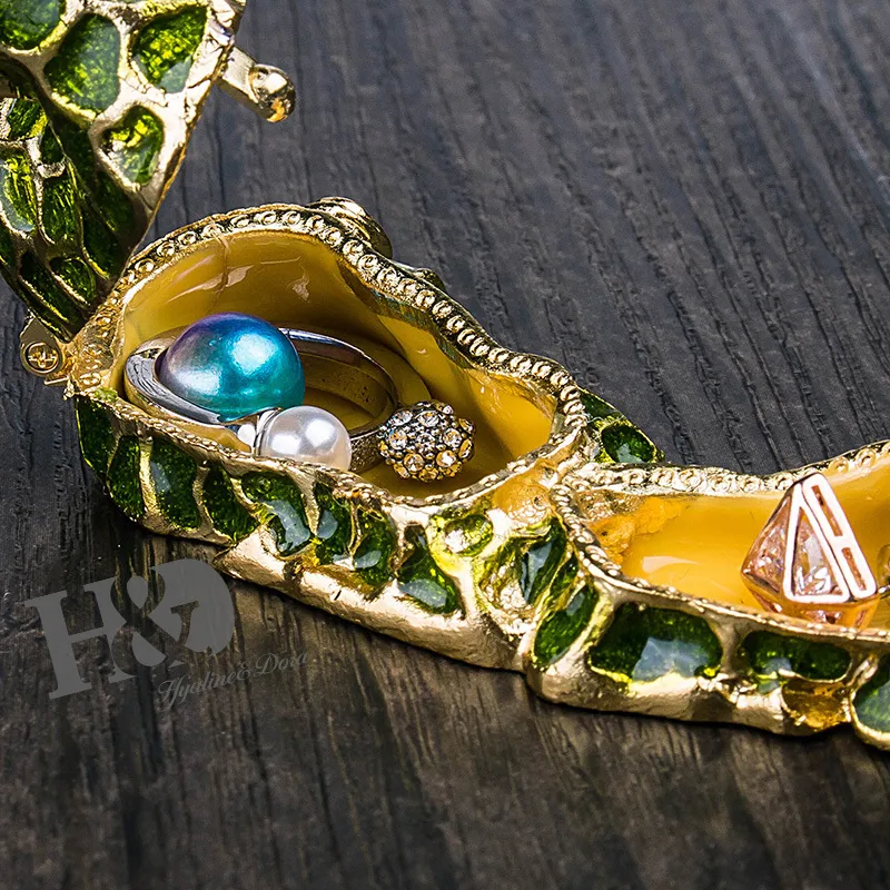 Jewelry Trinket Box: Handcrafted Giraffe Family Figurine Jeweled