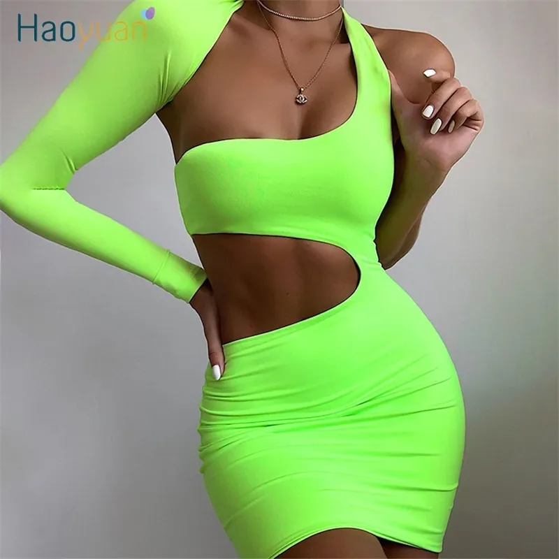 Haoyuan Neon Green Sexy Party Club Sukienka Kobiety Spadek Vestidos One Ramię Z Długim Rękawem Bodycon Dresses Backless Krótka Mini Dress T200604