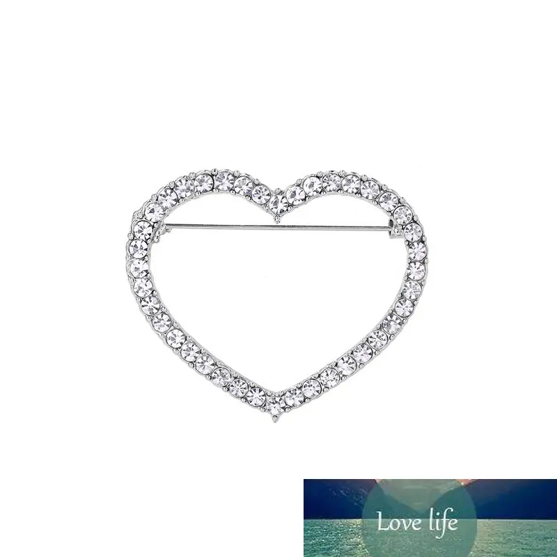 New Arrival Rhinestones Pave Hollow Heart Shape Brooch Pins