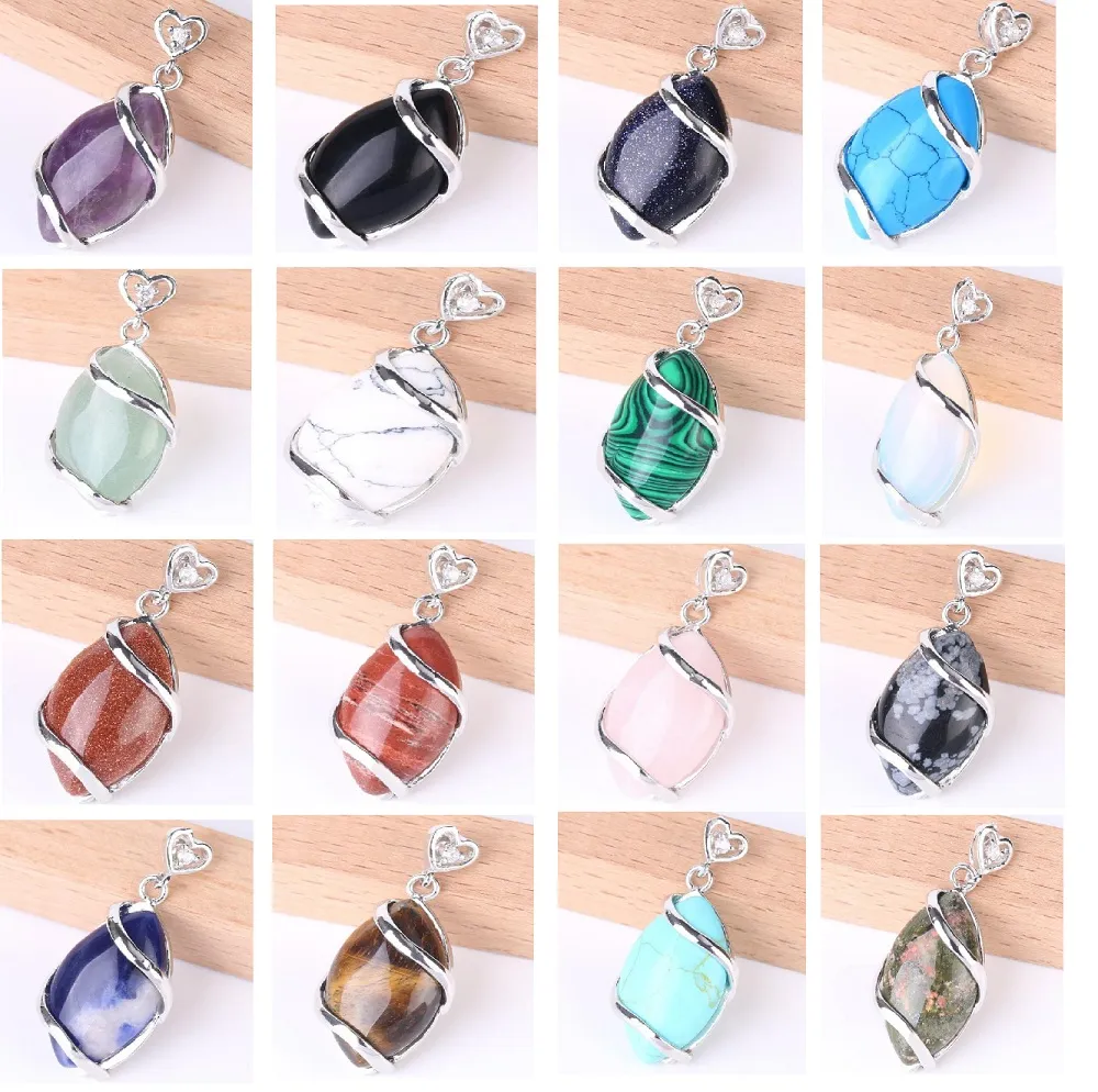 2020 Hot Women Trendy Jewelry Pendants for Necklace Choker Making Horse Eye Shaped Natural Gemstone Pendant Charms with Love Heart Buckle