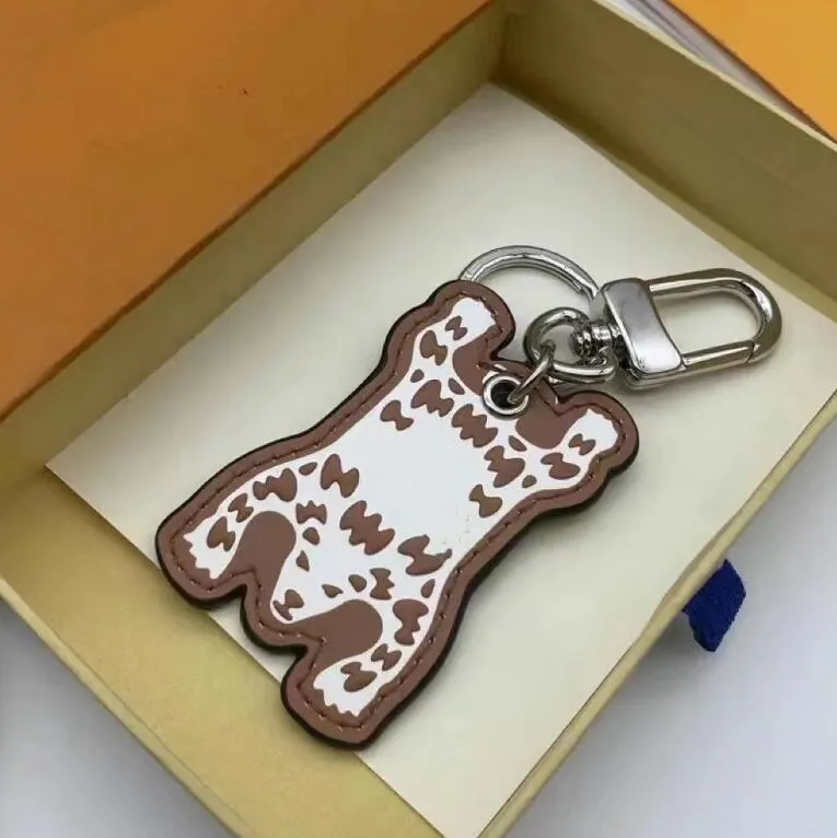 Classic Cartoon Cute Tiger Keychain Wallet Keyring Designer Animal Car Penguin Letter Fox Keychains Women Charm Pendant Accessorie2653