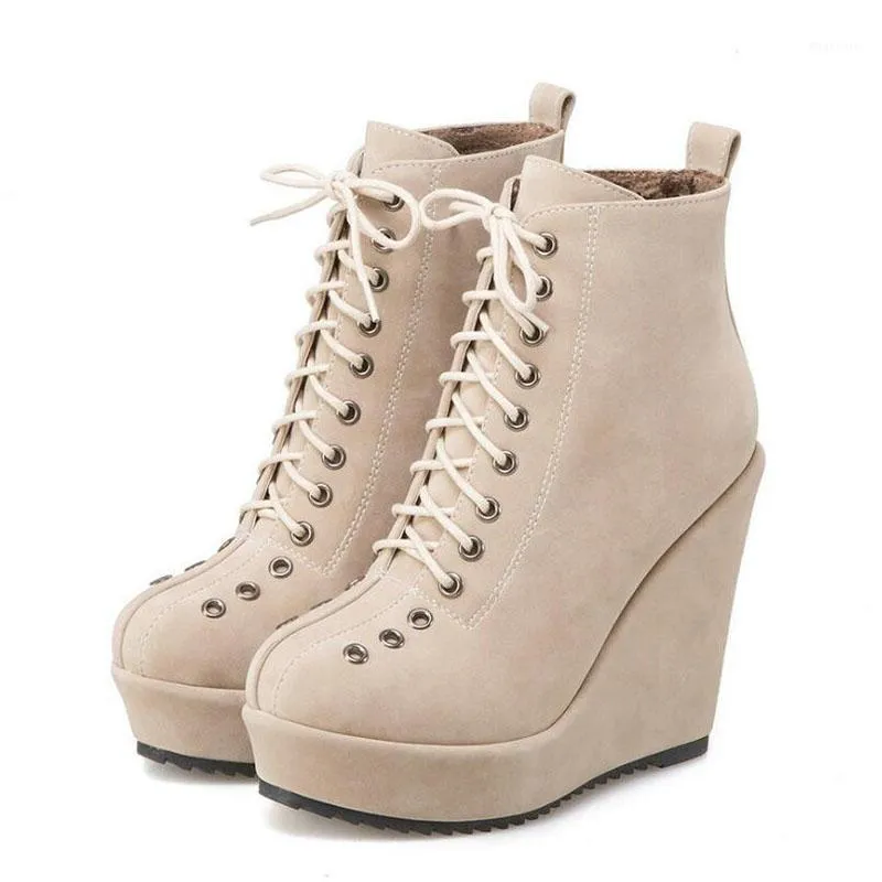 Сапоги супер высокие каблуки короткие женщины осень и зимнее замшевые замка на шнуровке женские туфли плоские дно клинья Zapatillas mujer1