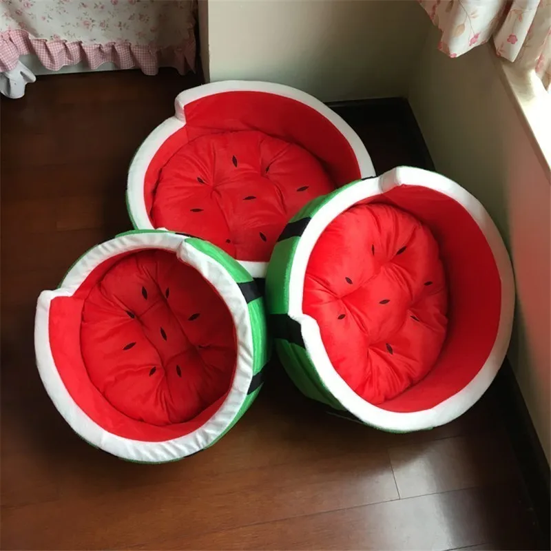 Cute Kennel House Warm Cotton Watermelon Modeling Dog Bed Mat Divano Pet Cat Bed per cani Fruit Bed S M L LJ201028