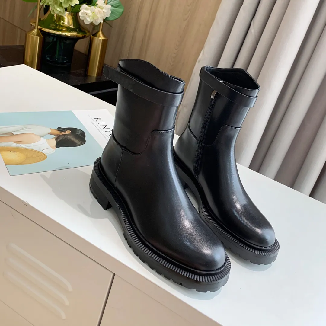 正規品 保証付 4s新しいウィンターナイトブーツホップクオリティレディーマーチンブーツハイブーツスノーブーツスムースカーシドシューズ足首の女性 ファッションフラットヒールプラットフォームブーツ滑り滑り靴34 41 大人気 Trilogyfpa Jpkabigting Com