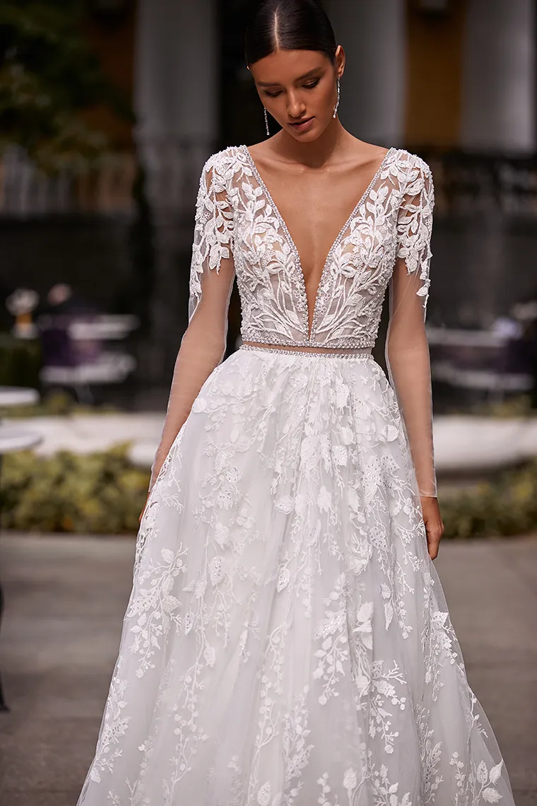 Long Sleeves Beading Appliques Sweep Train Luxury A Line Wedding Dress Long Sleeves Beading Appliques Sweep Train Luxury A Line Wedding Dress