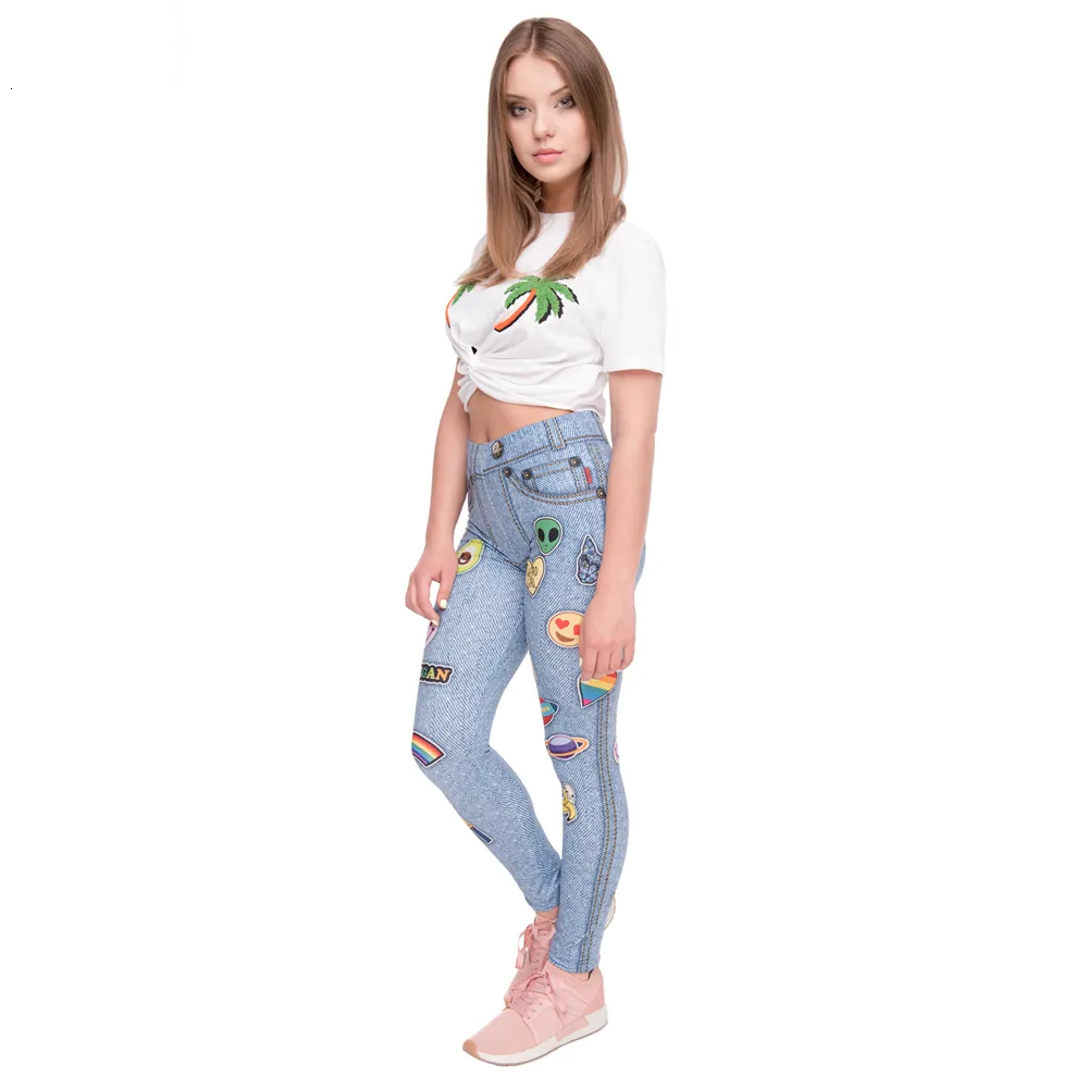 45194 light blue jeans with patches (2)