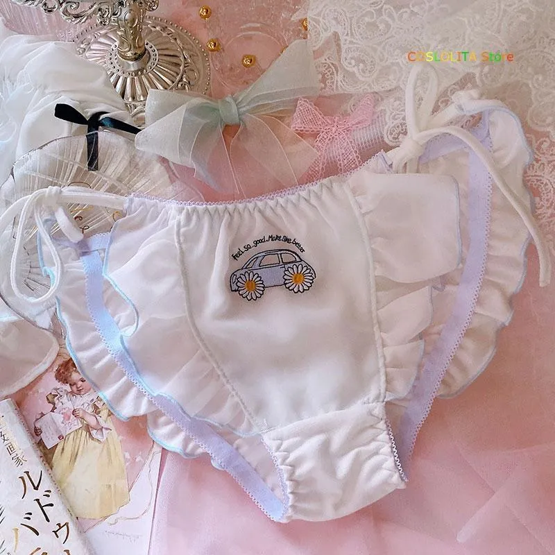Sweet And Cute Japanese Sister Lace Briefs With Daisy Embroidery And Lace  Bandage Perfect For Lolita And Sweet Days From Weiyiy, $14.69