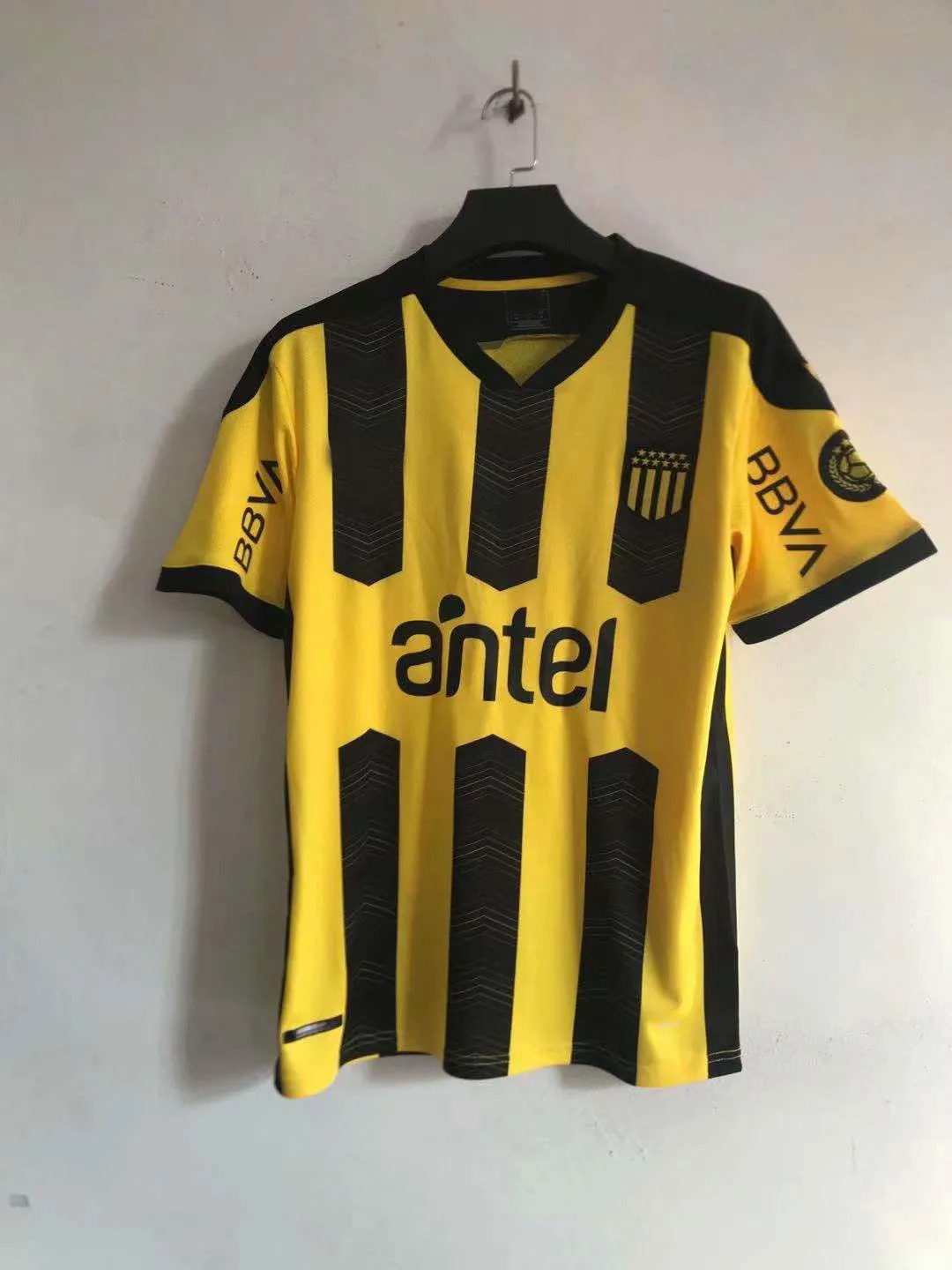 Nueva camiseta 2025 de peñarol 2021