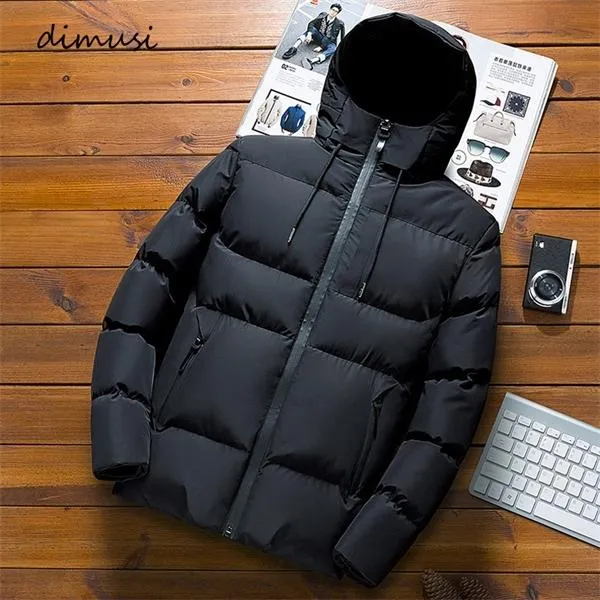 Winter Mens Jacket Mode Män Bomull Tjock Varm Parkas Man Casual Outdoor Windbreaker Thermal Down Hooded Coats Kläder