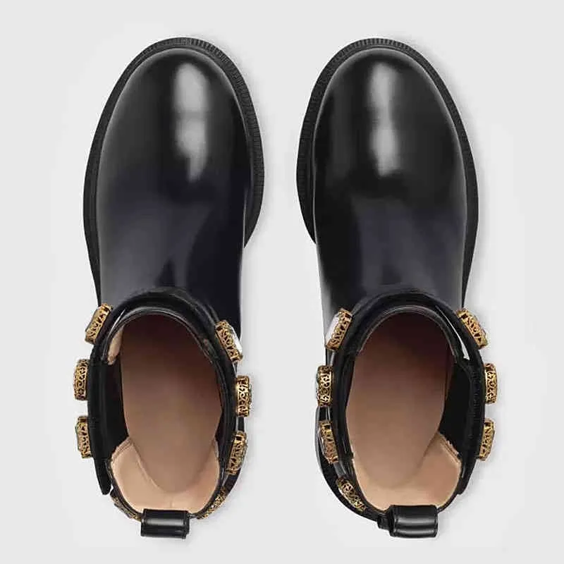 2021 Women Designer Boots Desert Boot Flamingos Love Arrow 100% Real Leather Medal Coarse Non-Slip Winter Shoes Size EU35-41