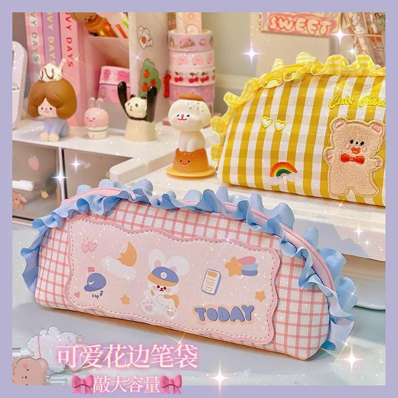 Sacs à crayons WG Ins étui en dentelle coréenne mignon ours sac de rangement de papeterie de grande capacité Kawaii