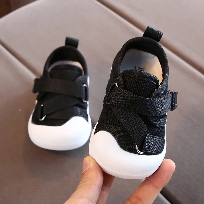  Zapatos para bebés recién nacidos, niñas y niños, zapatillas  deportivas de malla de cuero para niños pequeños, zapatos deportivos para  bebés y niñas, Rosado : Ropa, Zapatos y Joyería