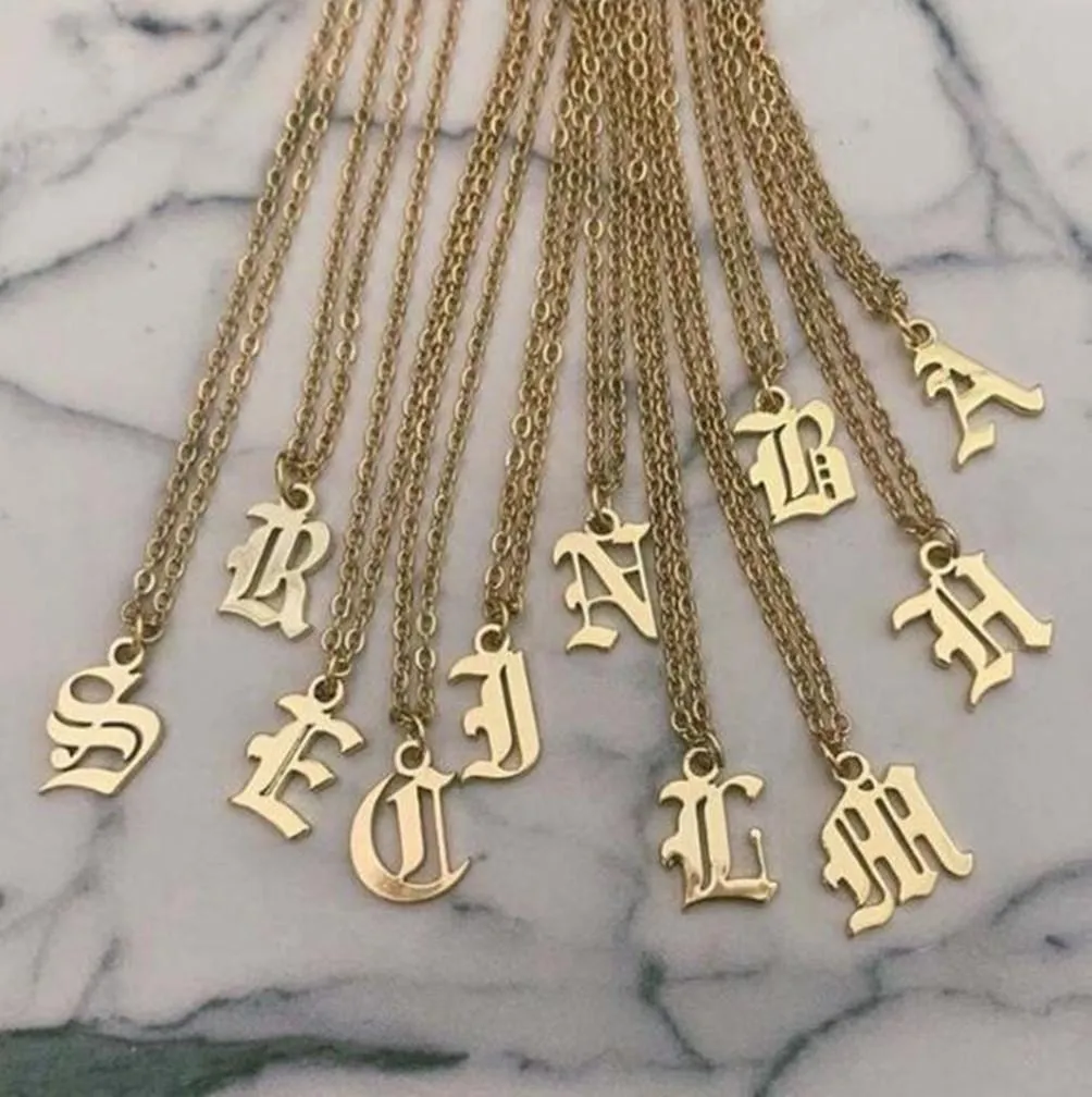 26 beginletter kettingen voor vrouwen brief ketting gouden ketting roestvrij stalen hanger kettingen oud engels lettertype kettingen sieraden cadeau