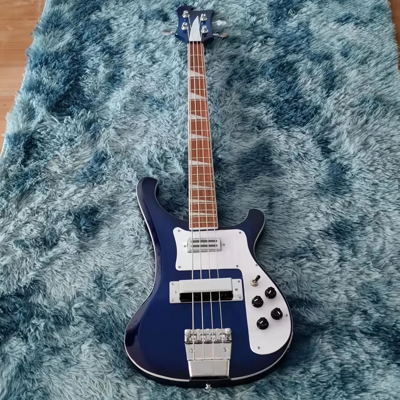 Custom RK 4003 Bass 4 cordes Rick 2 Jacks Guitare basse électrique de couleur bleue