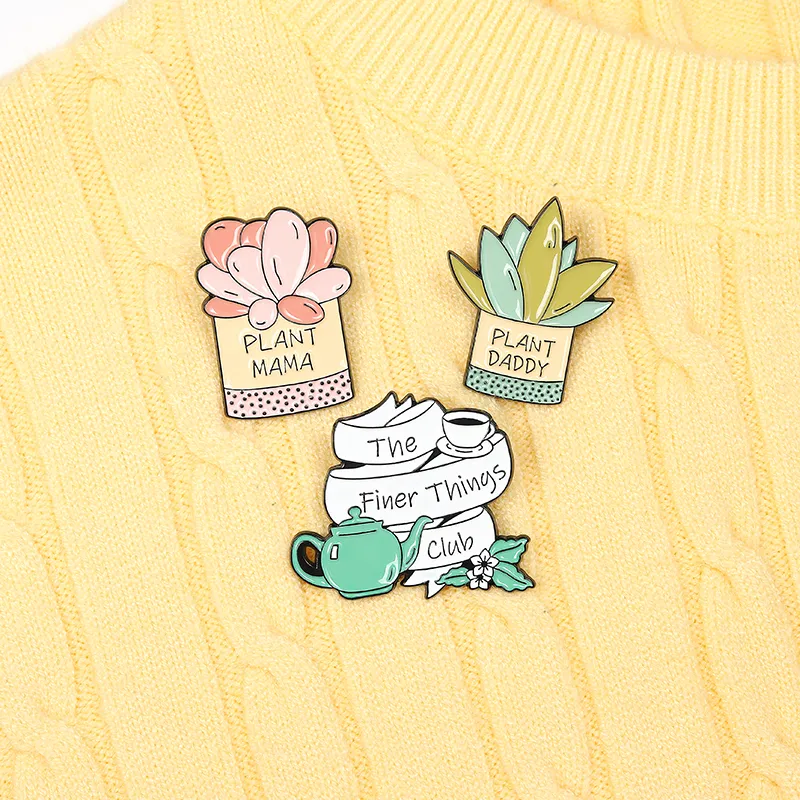 Creative Cartoon Cute Character Plants Enamel Pins Pink Green Teapot Daddy Mom Cactus Brooches Gift For Friend Lapel Pins Clothes 7468152