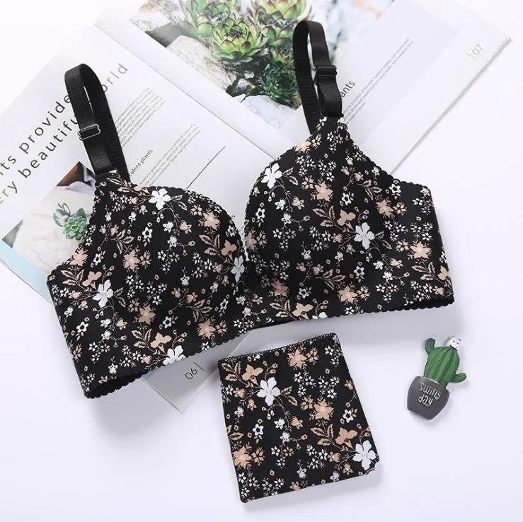 Baharcelin Sexy women Young Girl Push Up Bra lingerie French Romantic Gathered Printed floral cute sweet bra underwear sets Y200708