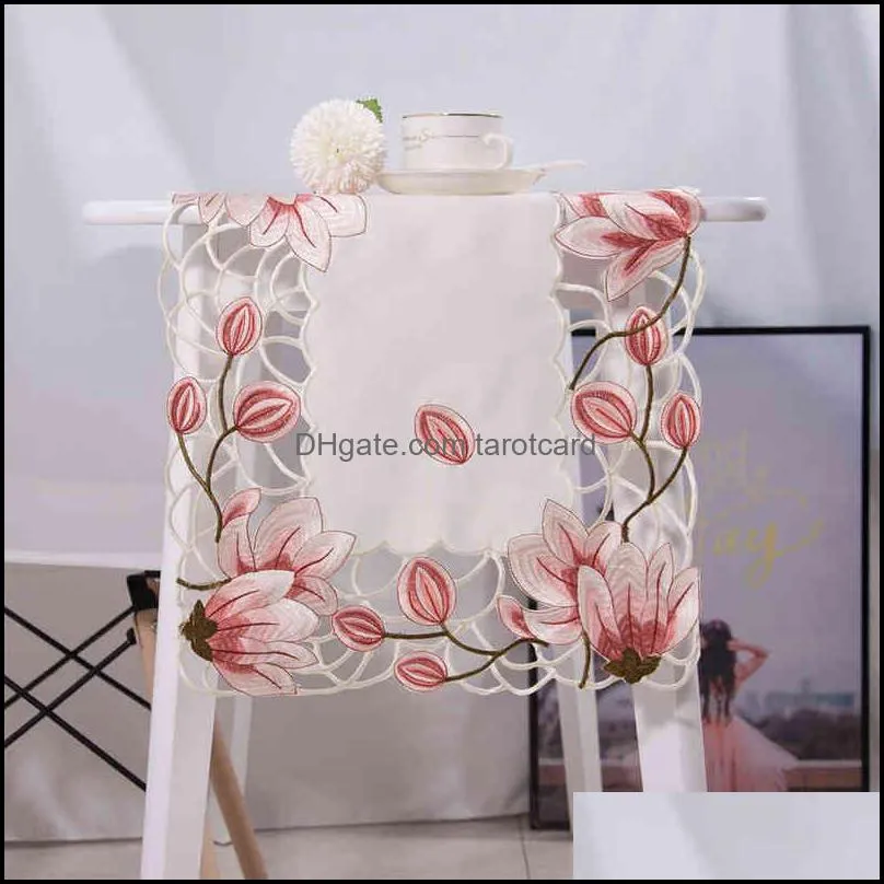 Home Decorative Hollow-Out Design Tulip Embriodered Rustic Pink Color Table Runner For Wedding Party Christmas Dining Room 220107