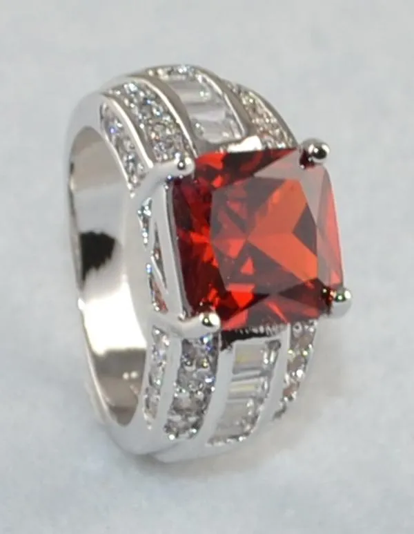 Obrączki ślubne Temperament Cushion Cut Kobiety Luksusowe Inkrustowane Wysokiej Jakości Cubic Cyrkonia Elegancka Moda Zaręczyna Biżuteria