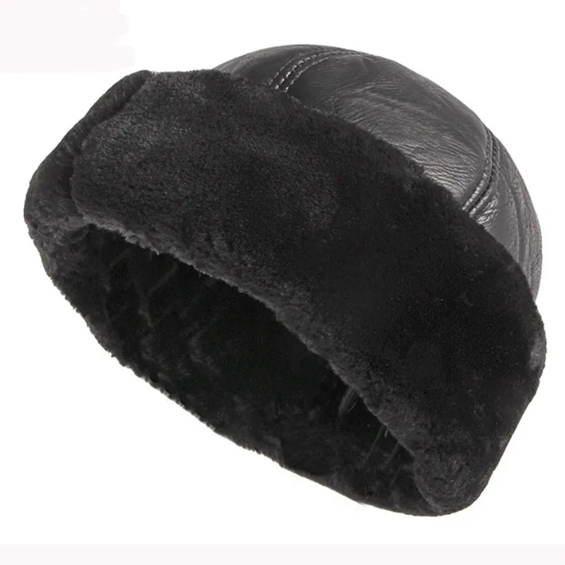 HT2824 Spessore caldo cappello invernale da uomo in pelle di pelliccia nera cappello bomber russo maschio antivento neve sci berretto russo foderato in pile cappello papà Y200110