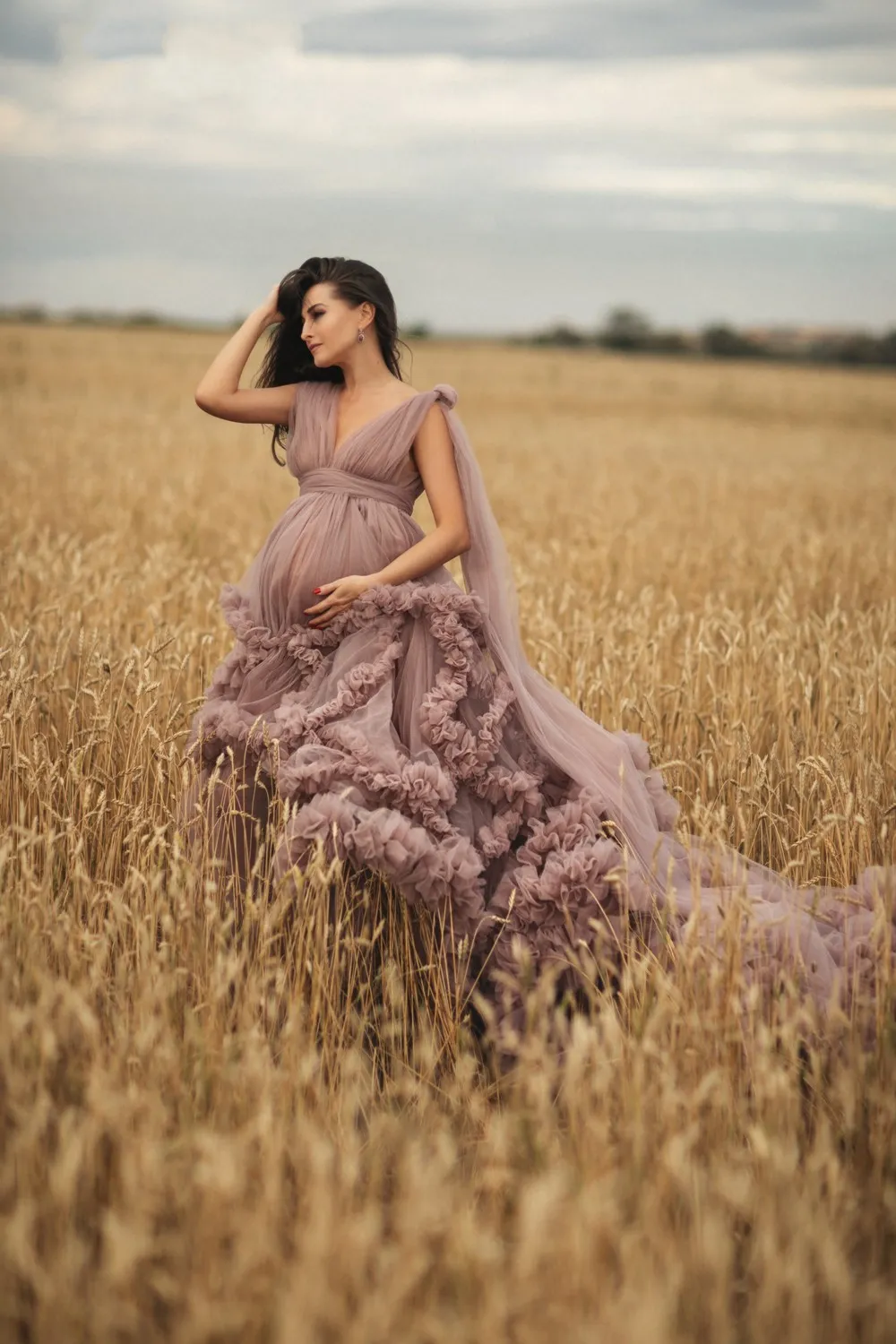 Długie suknie wieczorowe Głębokie V Neck 2020 Kaskadowe Ruffles Tulle Afryki Kobiet Ciężarne Kobiety Cape Maternity Formalne wieczorowe suknie do photoshooting