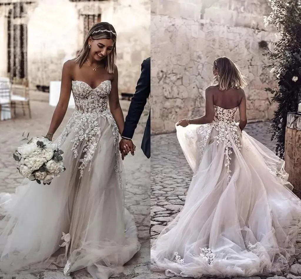 Boho A -line bröllopsklänning med 3D -blommiga applikationer - Summer Country Style Bridal Gown