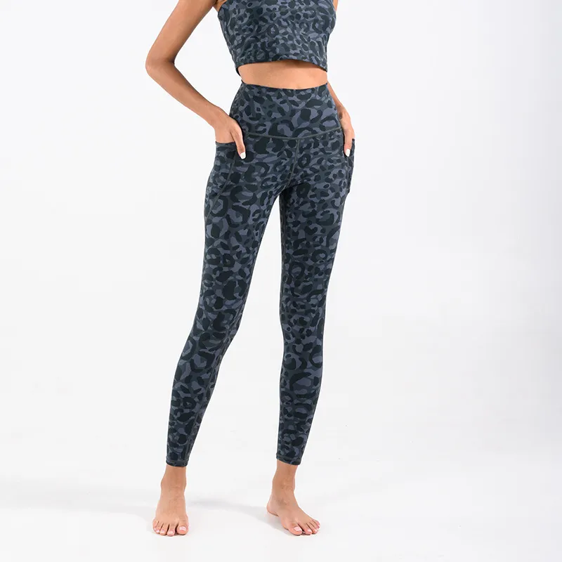 Kläder yogaworld leggings kvinnor yoga byxor tjejer joggare motion sliping naken leopard camouflage elastiska höga midja tights