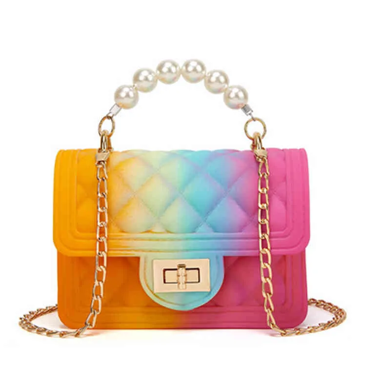 2021 Kvinna Pillow Portable Beach Bag Pearl Chain Handväska Rainbow Candy Mini Jelly Bag