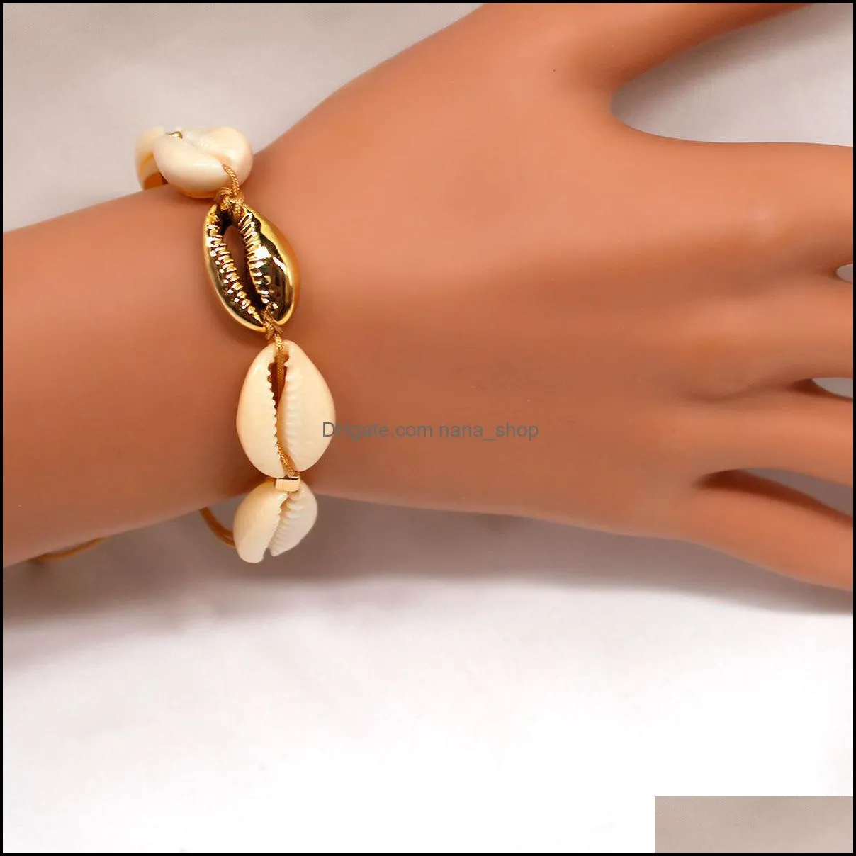 Shell Charm Bracelet for Women Seashell Bracelets Statement Adjustable Sea Shell Cord Bib Collar Bracelets Hawaiian Jewelry