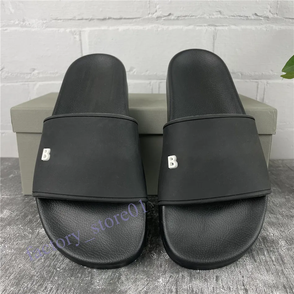 New Paris Mens Womens Slipper Summer Sandals Scuffs Beach Slides Leisure Office Slippers Man 3D Printing Sandali Bathroom Stay Home Shoes