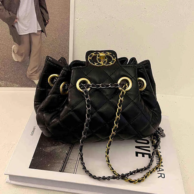 Boodschappentassen Luxe Merk Ketting Ontwerp Schouder Zijtas Vrouwen Gewatteerde Kleine PU Lederen Crossbody Dames Handtassen en Portemonnees 8148 220304