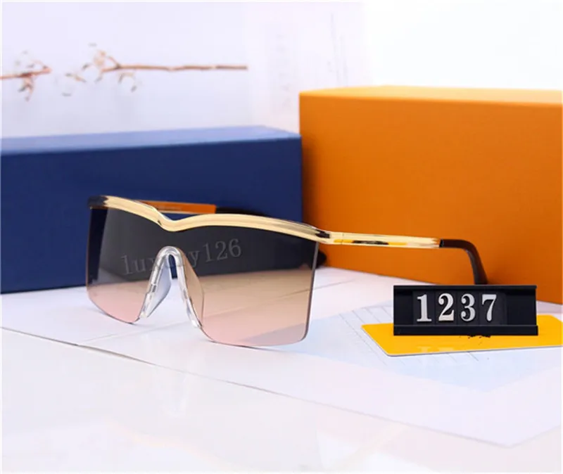 2021 Fashion  Horn Man Retro Wood Sunglasses Mens and Womens Black Brown Transparent Lens 1237Frameless Sports Attitude Driving Glass