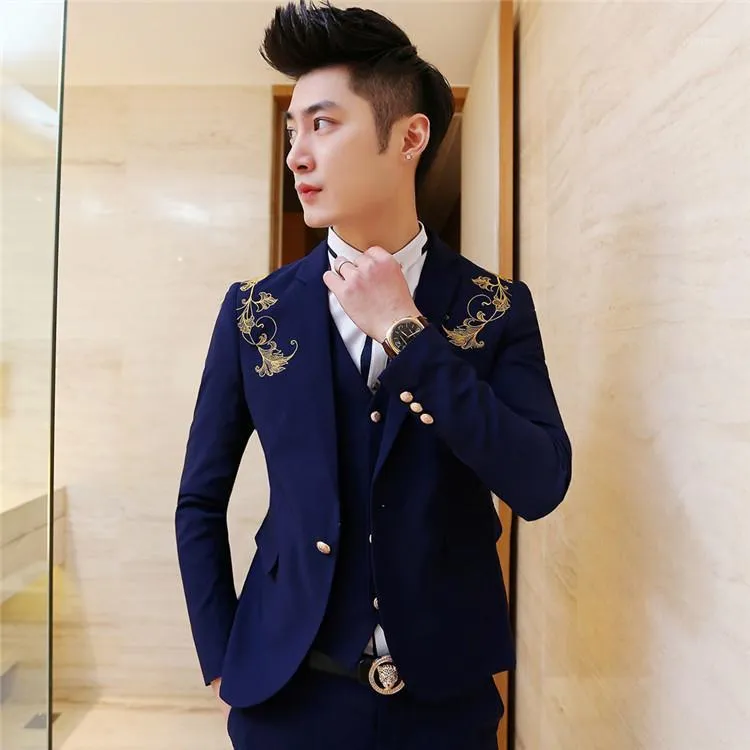 Costumes masculins blazers en gros- 2021 Spring Mens Business Mode Casual Fleur Veste brodée Jacket Slim Blazer noir rouge bleu blanc Na