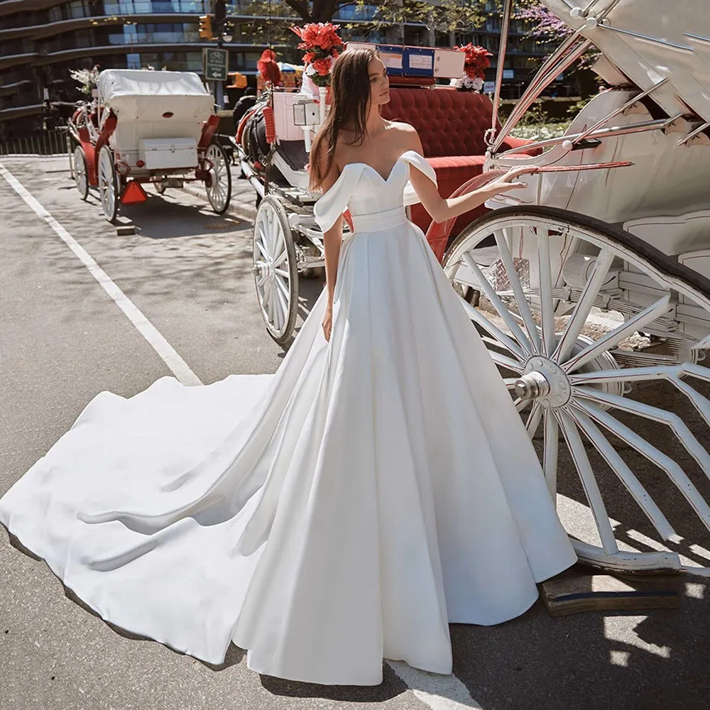 Moderne Eenvoudige A-lijn Trouwjurk 2022 Schoudervrij Boho Bruidsjurken Elegante Grote Maten Satijnen Bruidsjurken Vestidos de Noiva Robe Mariage