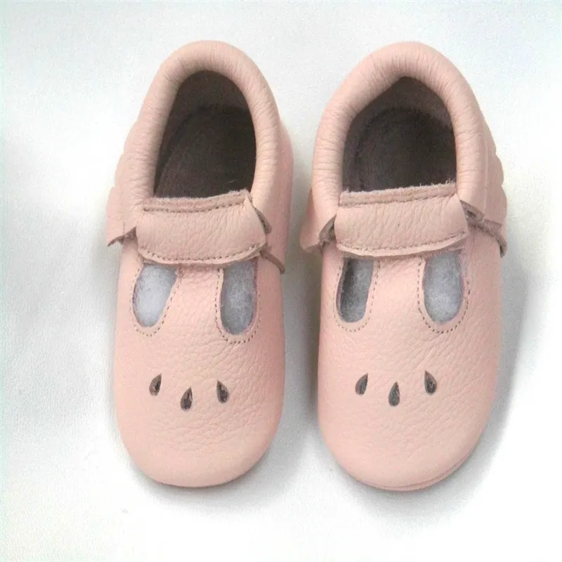 Nouveau-né bébé mocassin bébés chaussures fond souple en cuir véritable enfant en bas âge premiers marcheurs filles sandales LJ201104