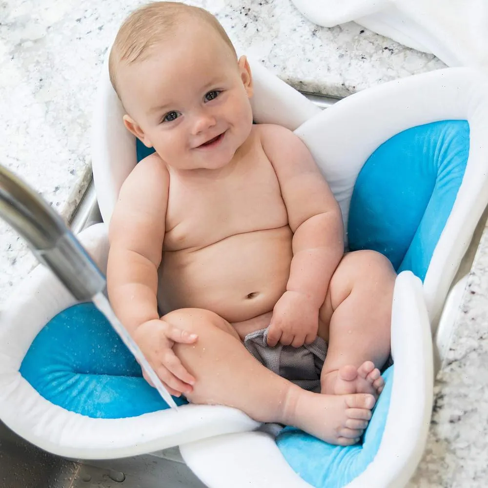 Le coussin pour baignoire : l'art de faire aimer le bain à bébé !