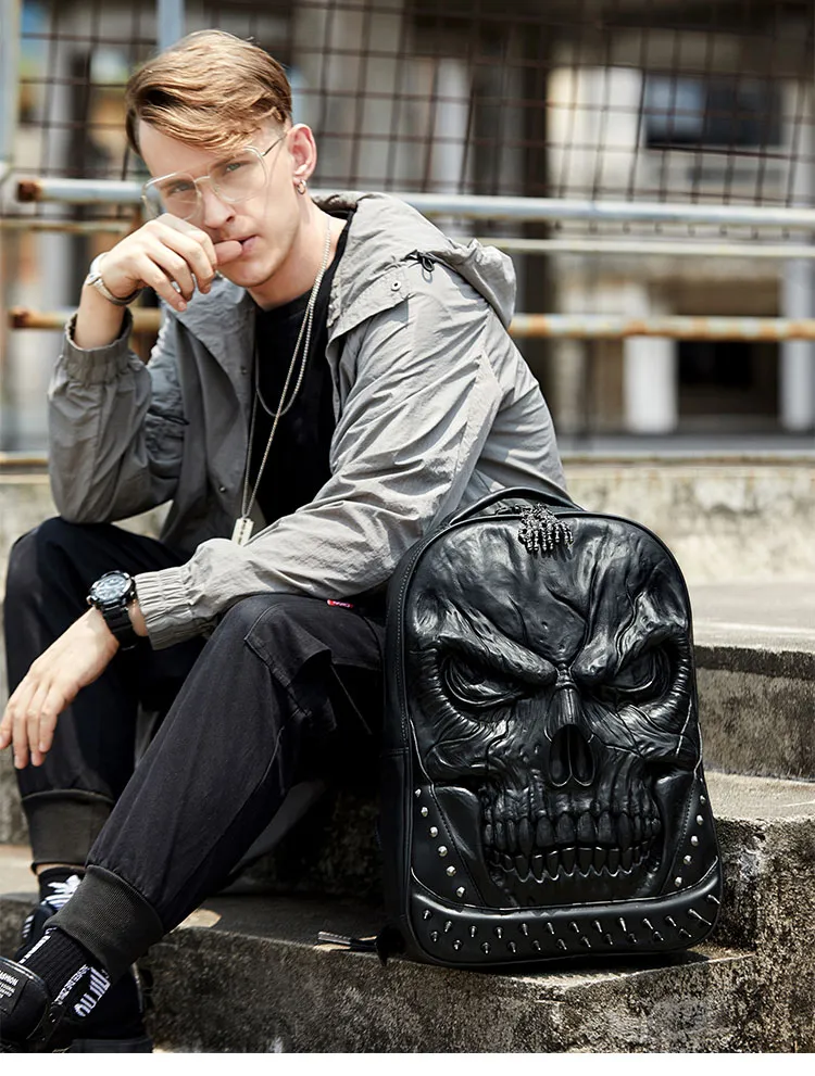 nuove borse zaino teschio in rilievo 3D per uomo Originalità unica borsa uomo rivetto personalità Cool Rock Laptop Schoolbag per adolescenti 2485