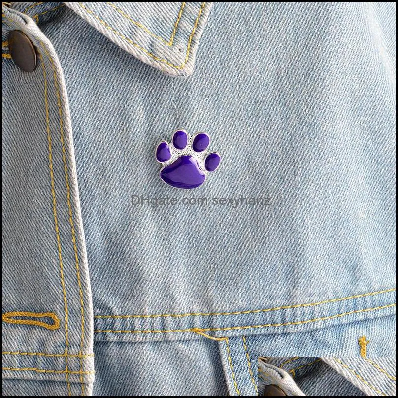 Paw Print Pins Cat Dog Footprints Love Heart Cute Badges Brooches Bag Clothes Accessories Enamel pins for Friends Gifts Jewelry