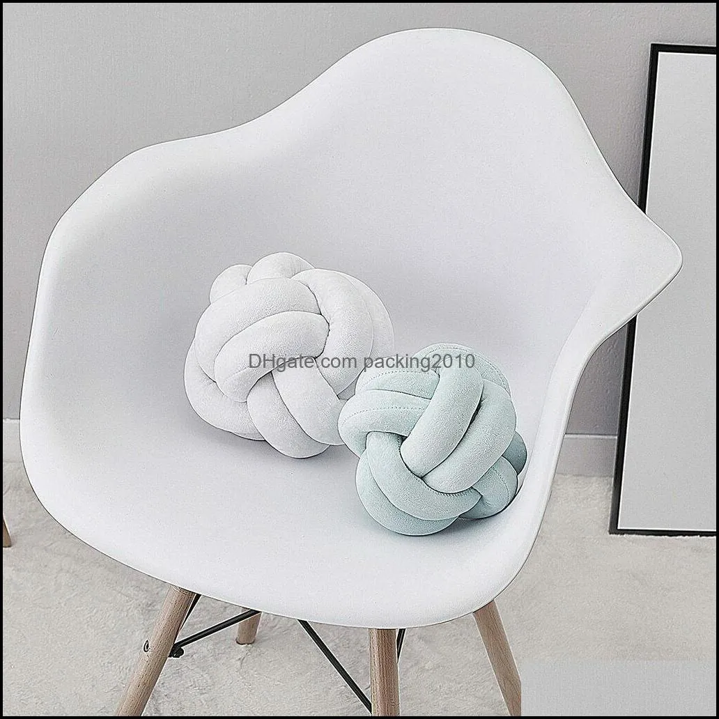 Beautiful 16 Colour Diameter 28cm Soft Pillow White Plush Knot Cushion Sweet Sofa Throw Yellow Round Woven Cushion Green Pillows Bed Ball