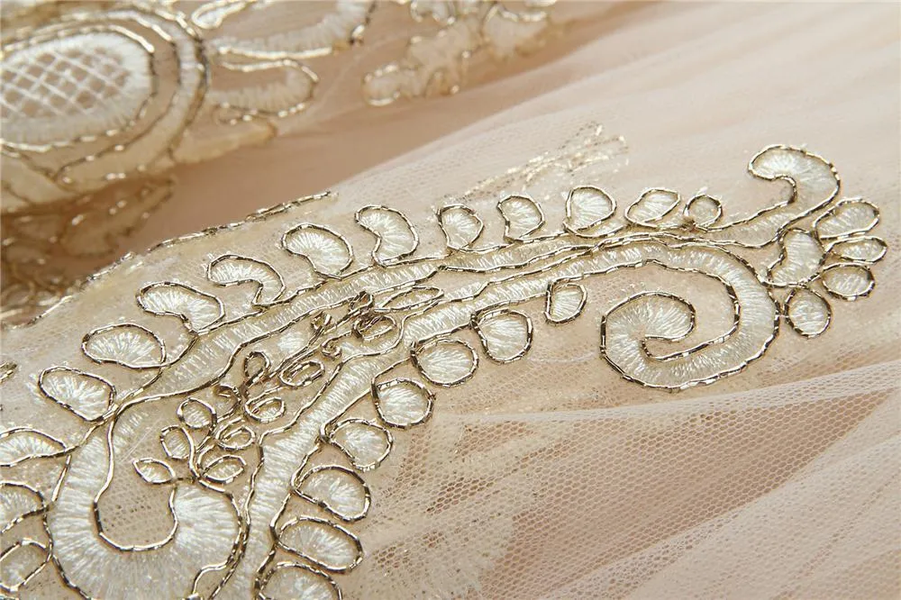 Robe De Soirée Princesse Dentelle Crème - Bande Bijoutée - Taille 2 Ans - Neuve Avec étiquettes