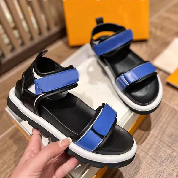 디자이너 여성 샌들 슬라이드 송아지 가죽 클래식 플랫폼 패션 캐주얼 신발 여름 해변 두꺼운 바닥 슬리퍼 크기 35-42 상자 포함